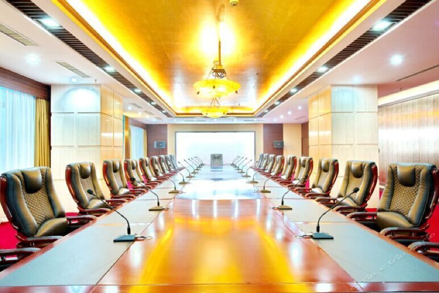Fuhong International Hotel Liaoyang Экстерьер фото