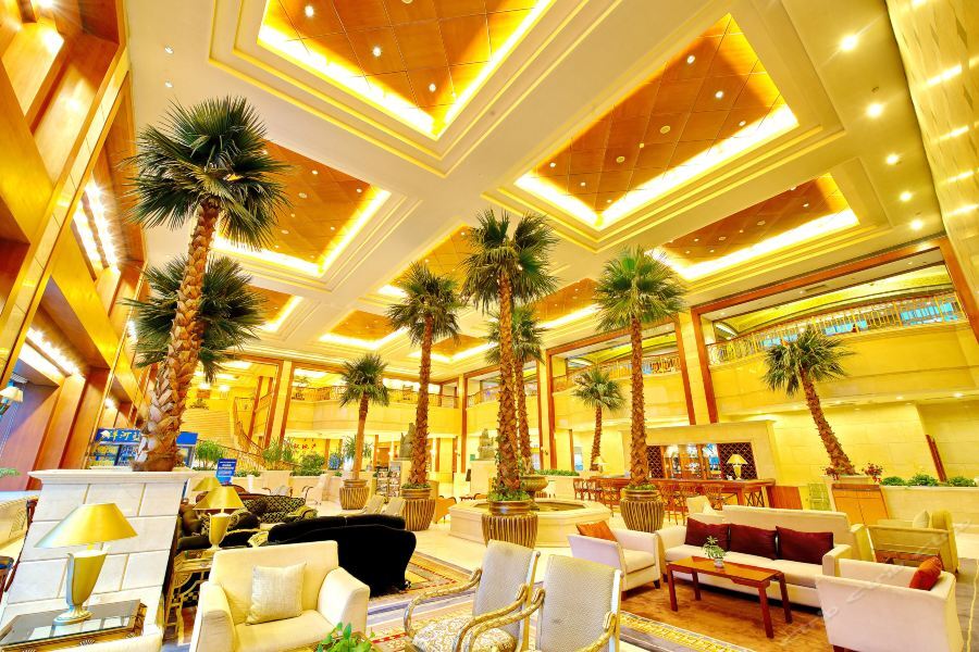 Fuhong International Hotel Liaoyang Экстерьер фото